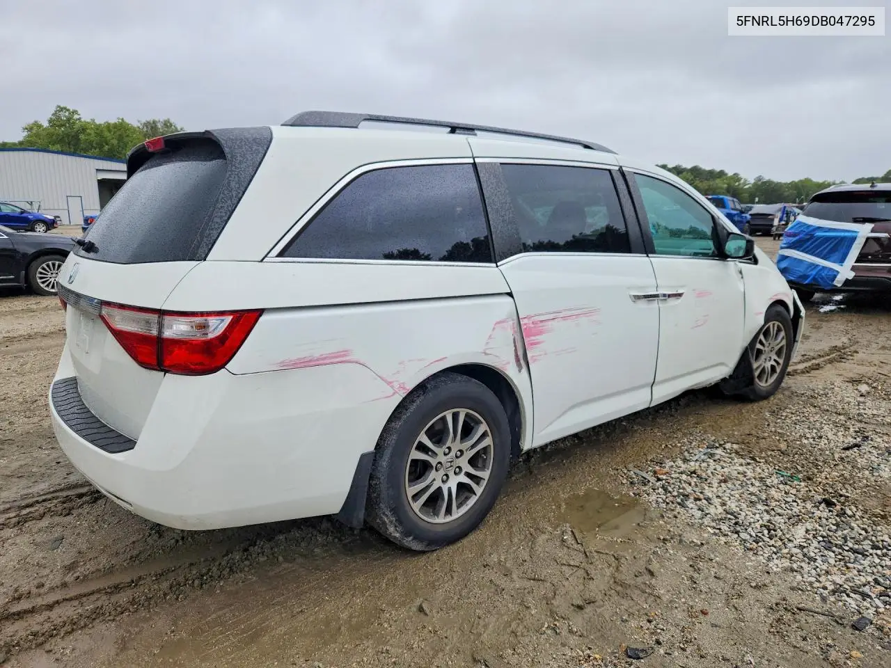 2013 HONDA ODYSSEY VIN 5FNRL5H69DB047295 — фото 3