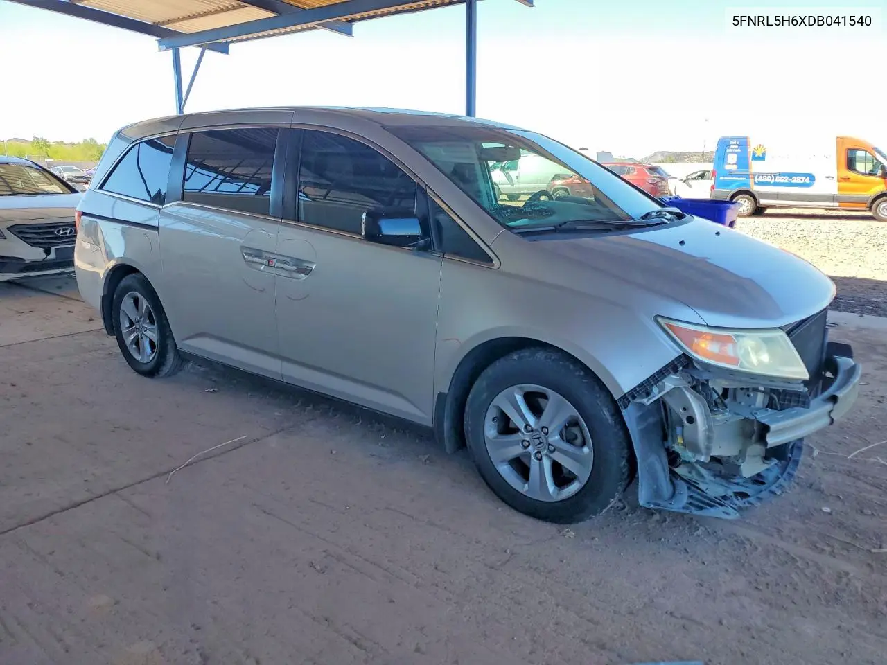 2013 HONDA ODYSSEY VIN 5FNRL5H6XDB041540 — фото 4