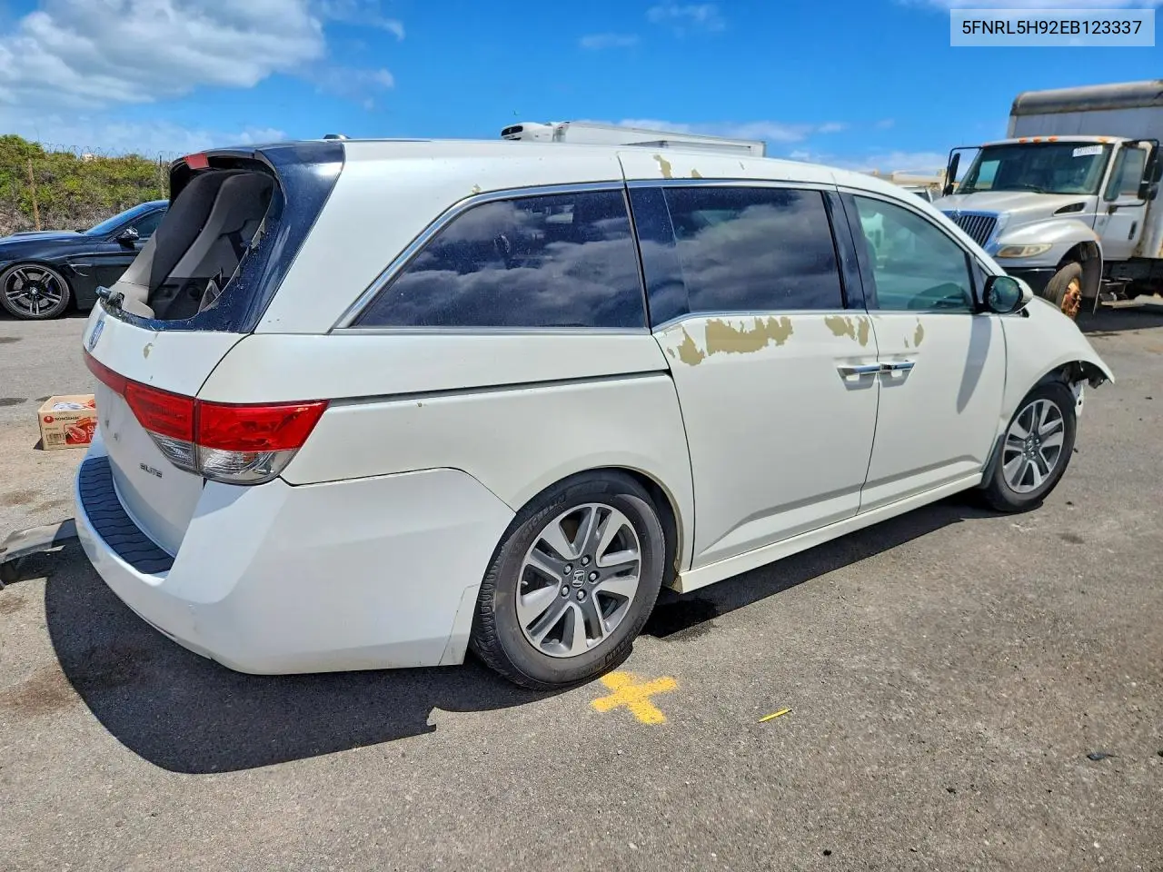2014 HONDA ODYSSEY VIN 5FNRL5H92EB123337 — фото 3