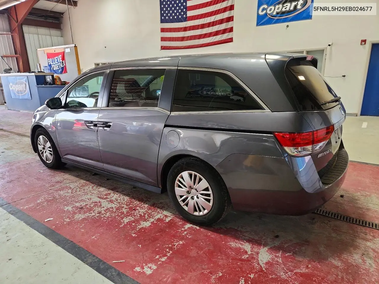 2014 HONDA ODYSSEY VIN 5FNRL5H29EB024677 — фото 2