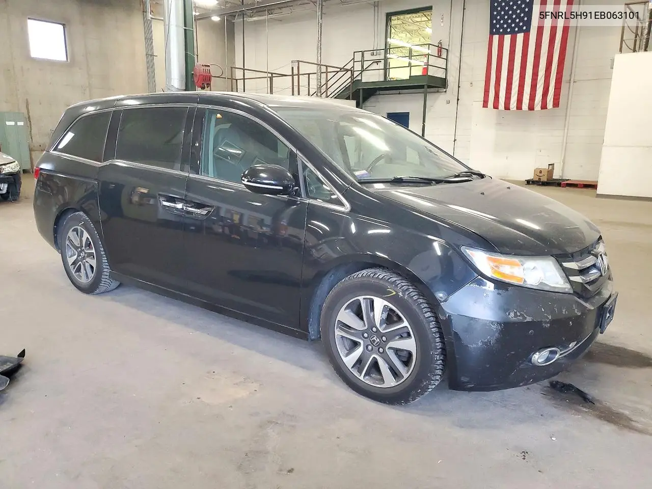 2014 HONDA ODYSSEY VIN 5FNRL5H91EB063101 — фото 4
