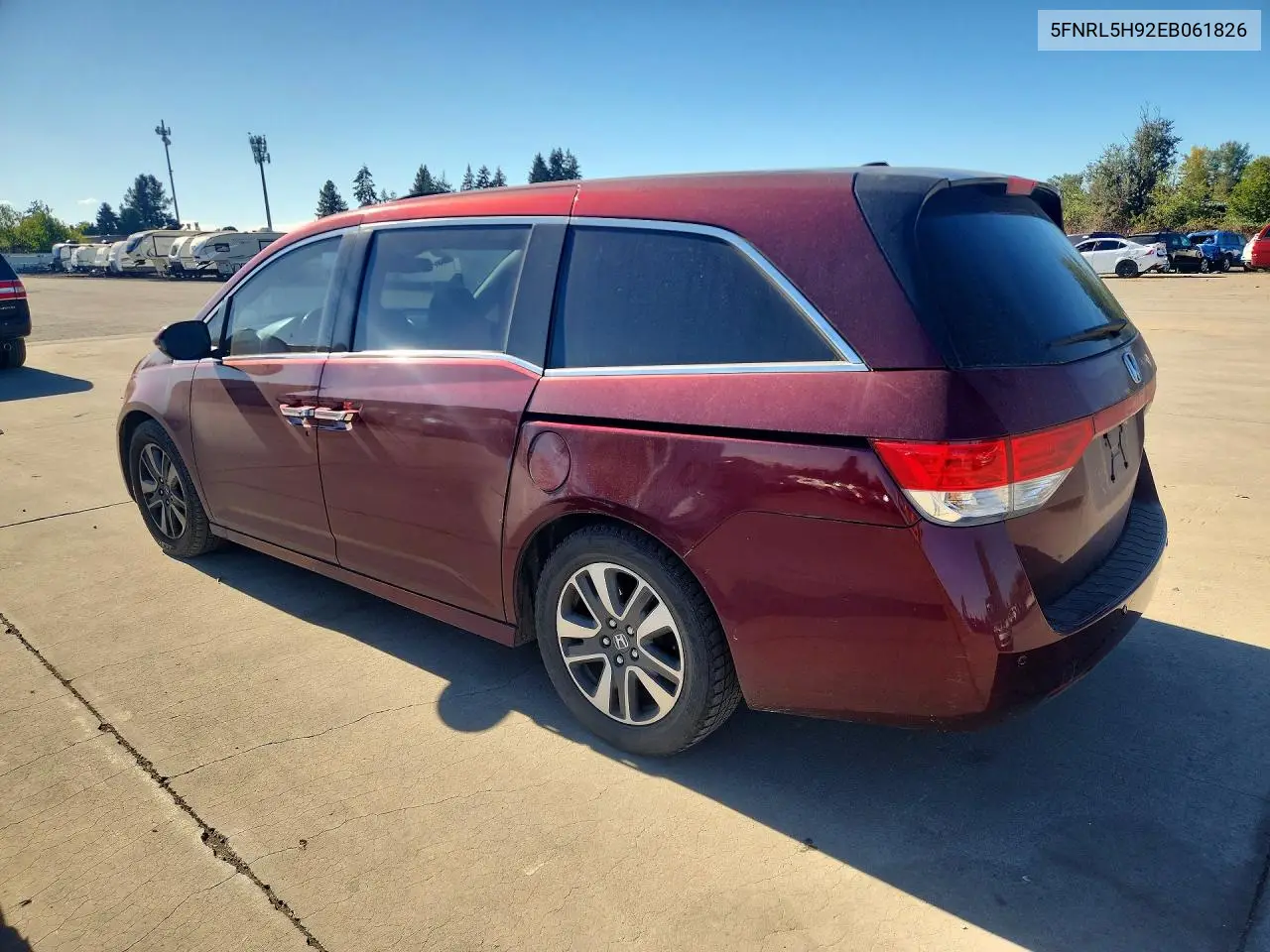 2014 HONDA ODYSSEY VIN 5FNRL5H92EB061826 — фото 2