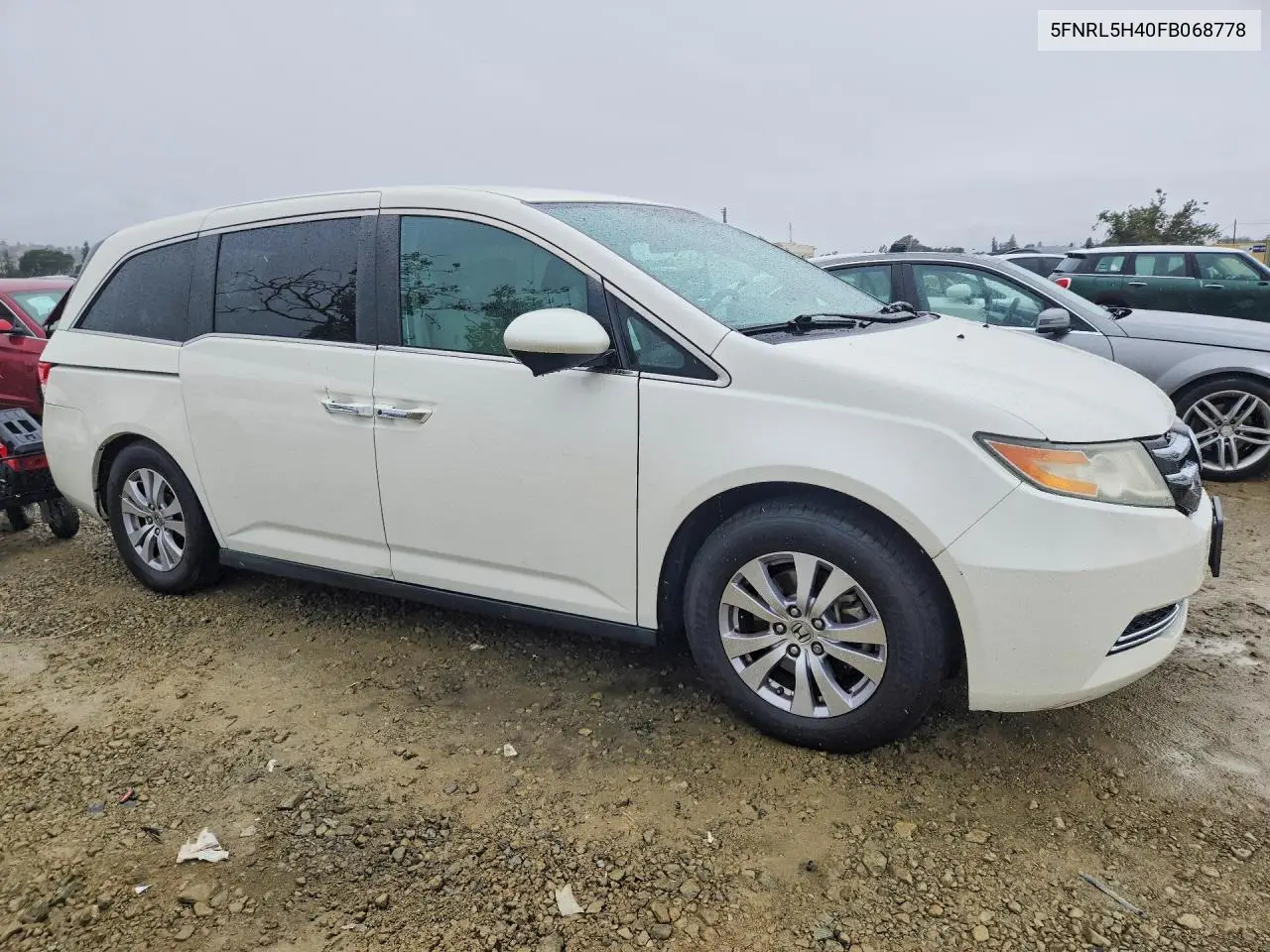 2015 HONDA ODYSSEY VIN 5FNRL5H40FB068778 — фото 4