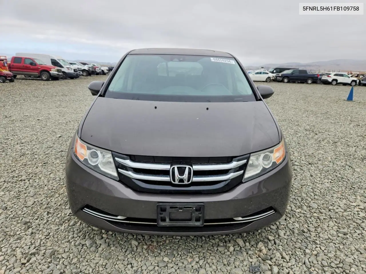 2015 HONDA ODYSSEY VIN 5FNRL5H61FB109758 — фото 5
