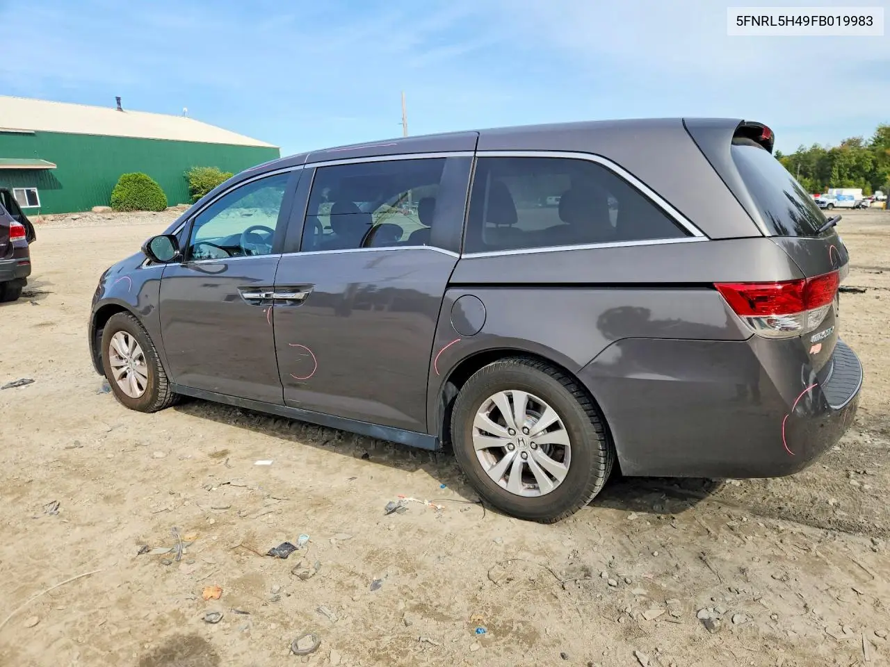 2015 HONDA ODYSSEY VIN 5FNRL5H49FB019983 — фото 2
