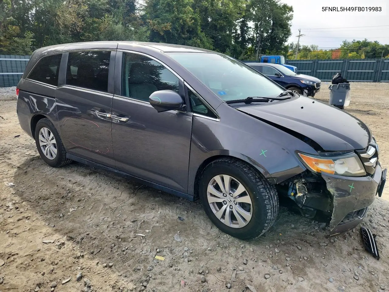 2015 HONDA ODYSSEY VIN 5FNRL5H49FB019983 — фото 4