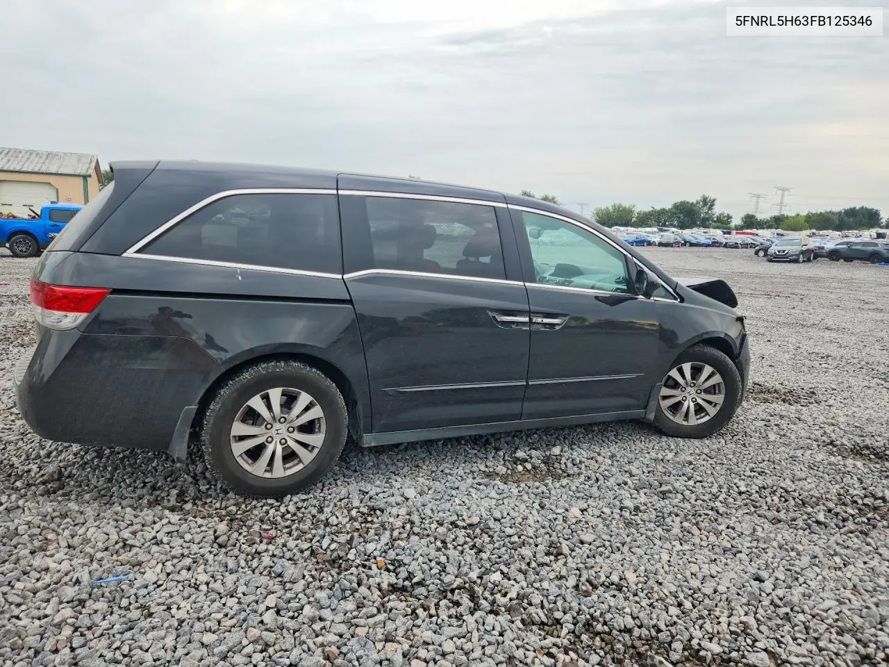 2015 HONDA ODYSSEY VIN 5FNRL5H63FB125346 — фото 3