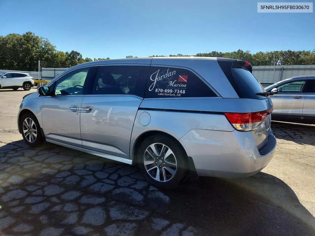 2015 HONDA ODYSSEY VIN 5FNRL5H95FB030670 — фото 2