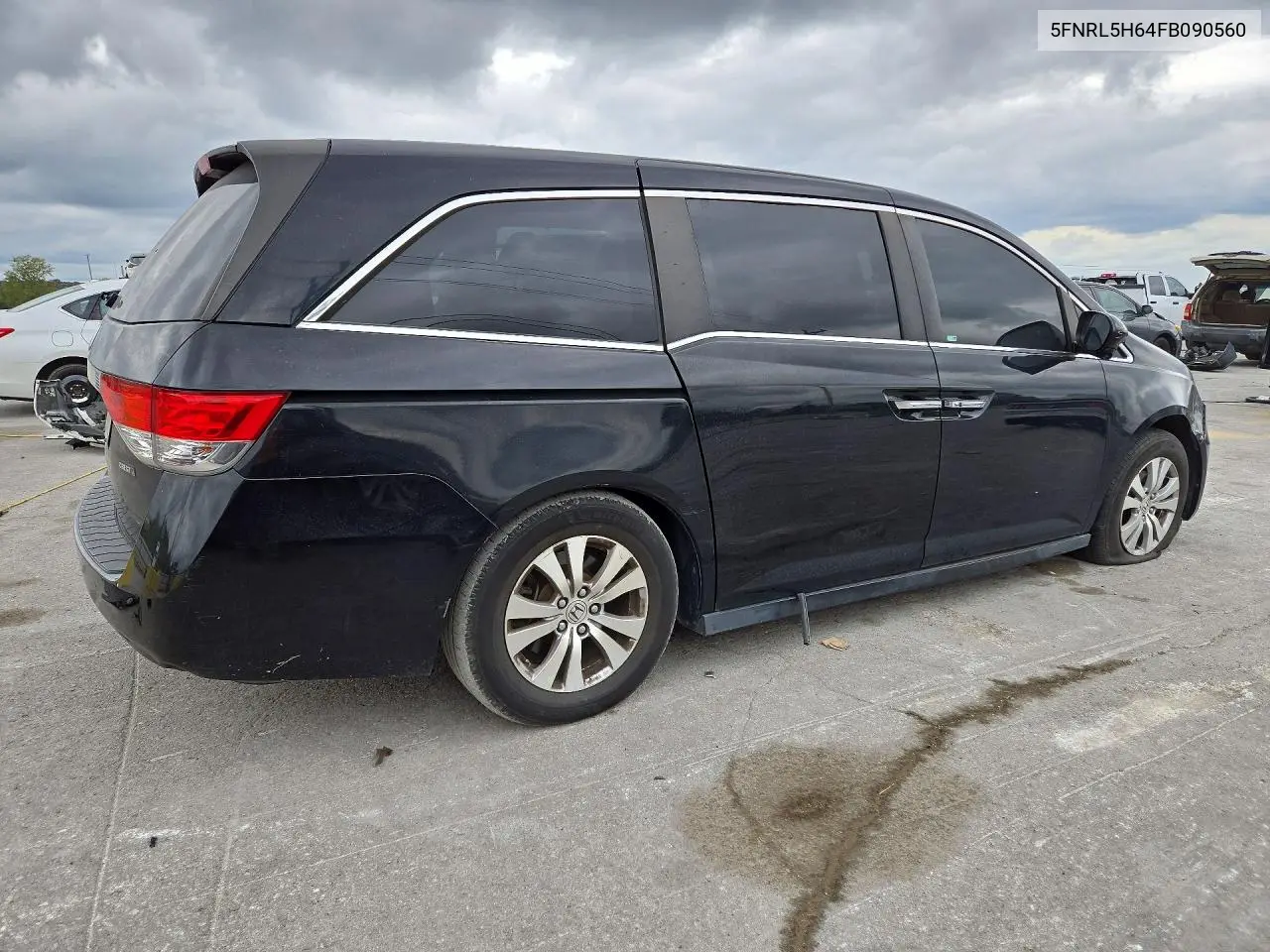 2015 HONDA ODYSSEY VIN 5FNRL5H64FB090560 — фото 3