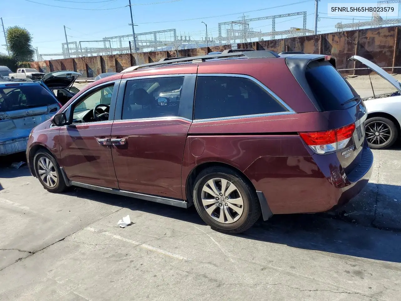 2017 HONDA ODYSSEY VIN 5FNRL5H65HB023579 — фото 2