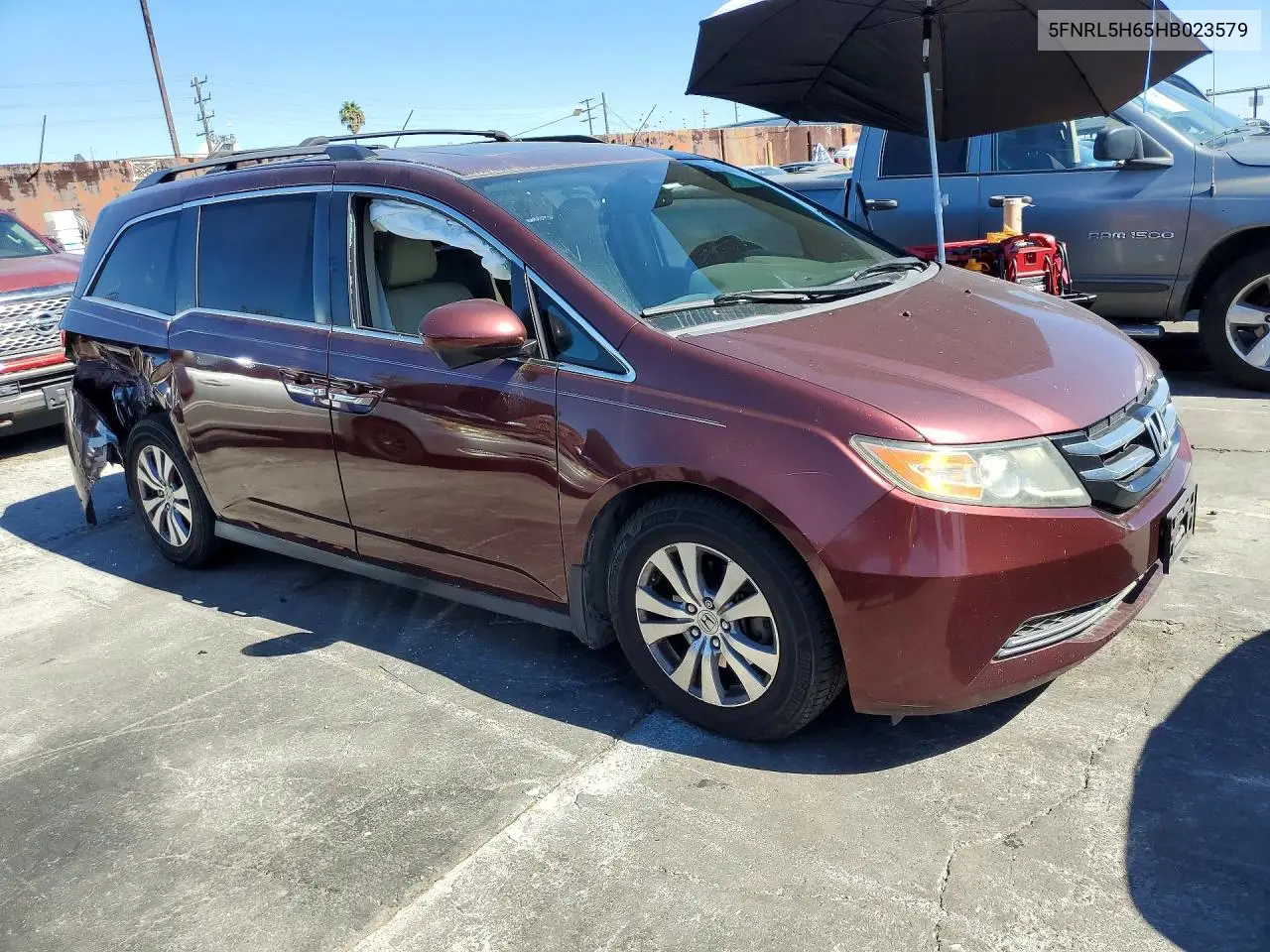 2017 HONDA ODYSSEY VIN 5FNRL5H65HB023579 — фото 4