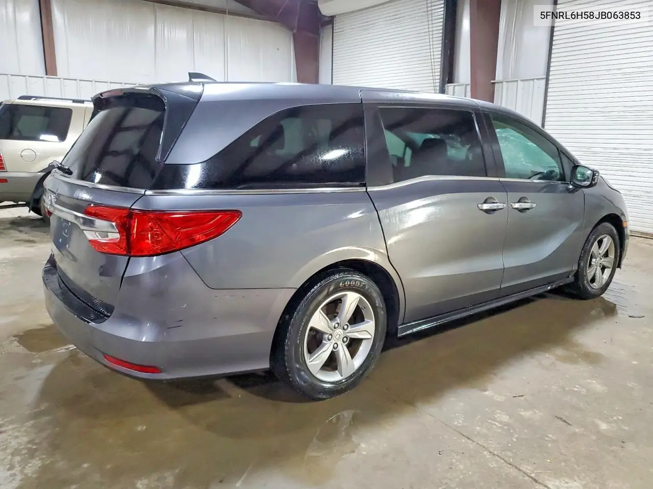2018 HONDA ODYSSEY VIN 5FNRL6H58JB063853 — фото 3