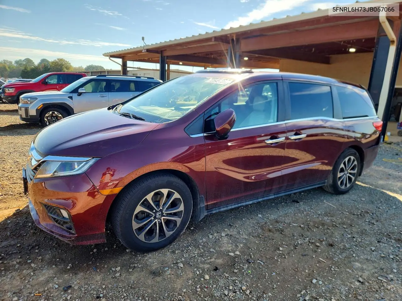 HONDA ODYSSEY 2018, VIN 5FNRL6H73JB067066