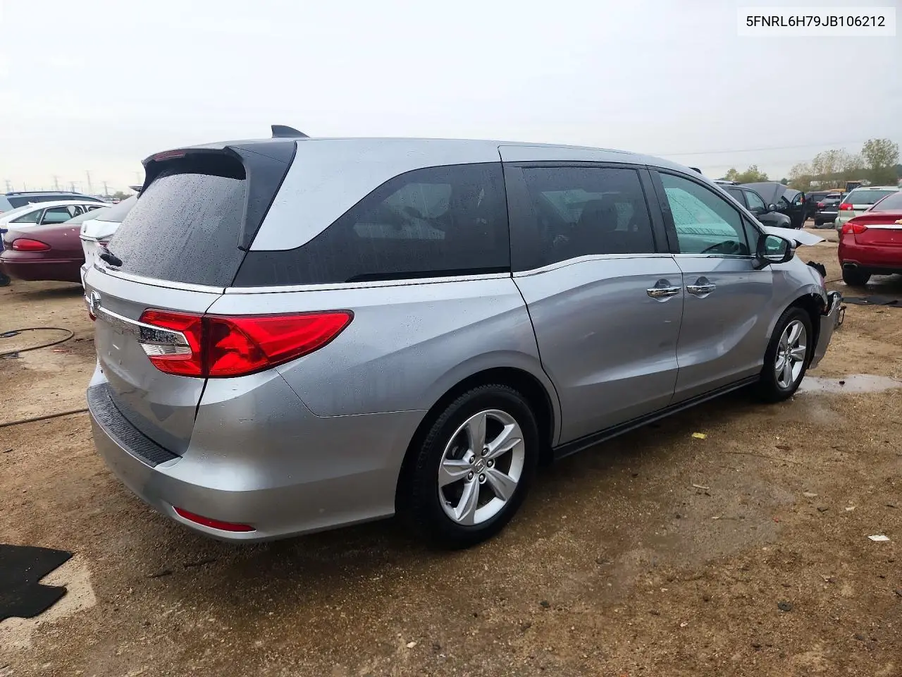2018 HONDA ODYSSEY VIN 5FNRL6H79JB106212 — фото 3