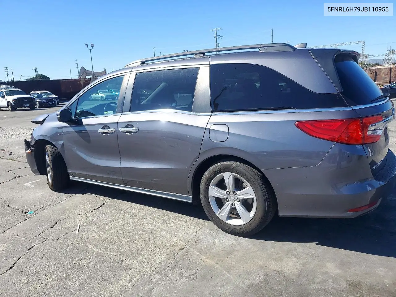 2018 HONDA ODYSSEY VIN 5FNRL6H79JB110955 — фото 2