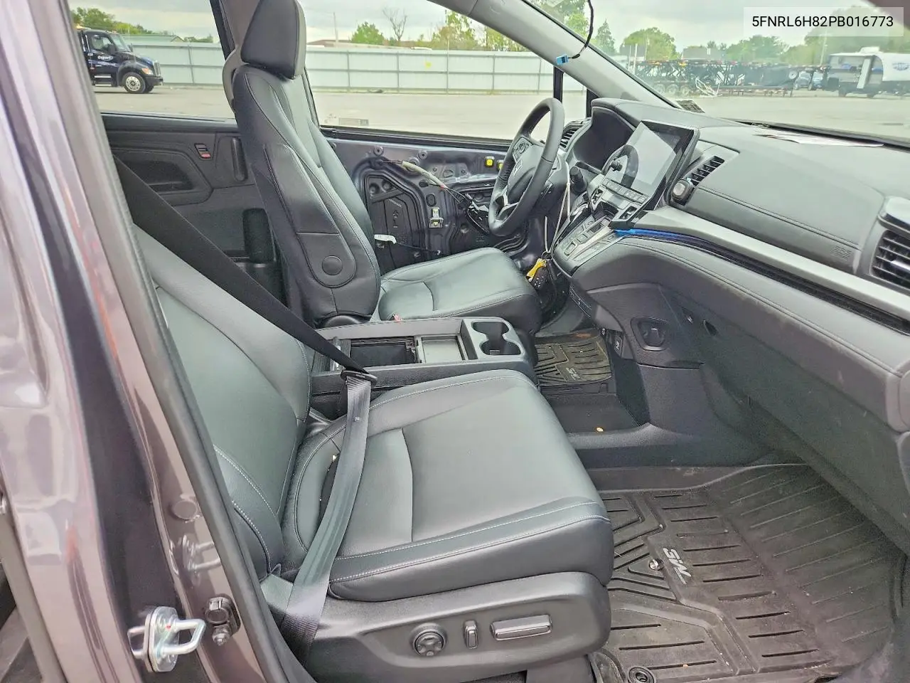 2023 HONDA ODYSSEY VIN 5FNRL6H82PB016773 — фото 5