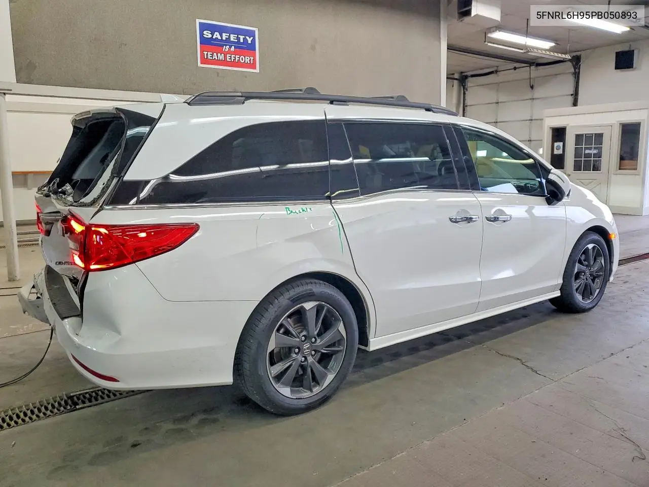 2023 HONDA ODYSSEY VIN 5FNRL6H95PB050893 — фото 3