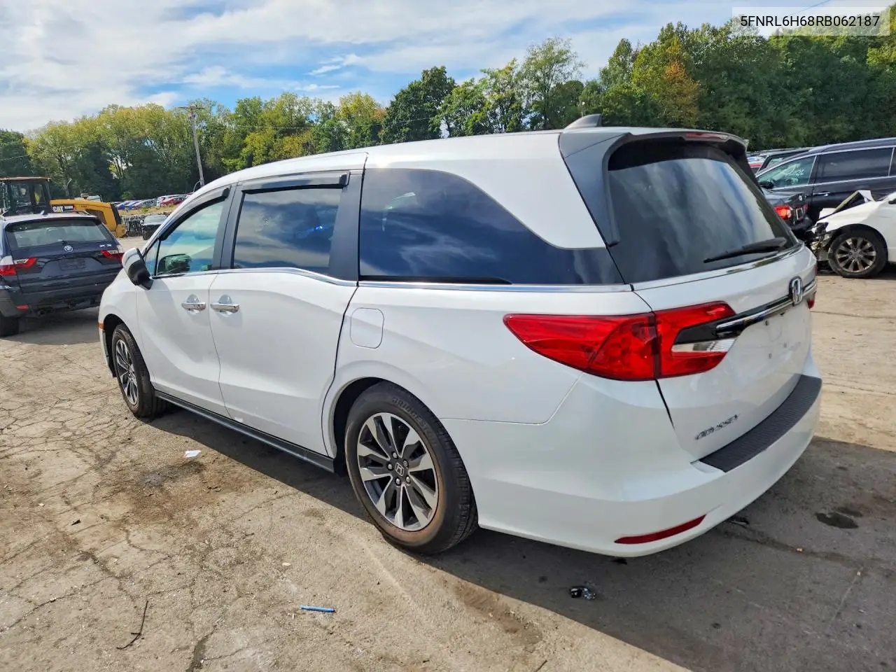 2024 HONDA ODYSSEY VIN 5FNRL6H68RB062187 — фото 2