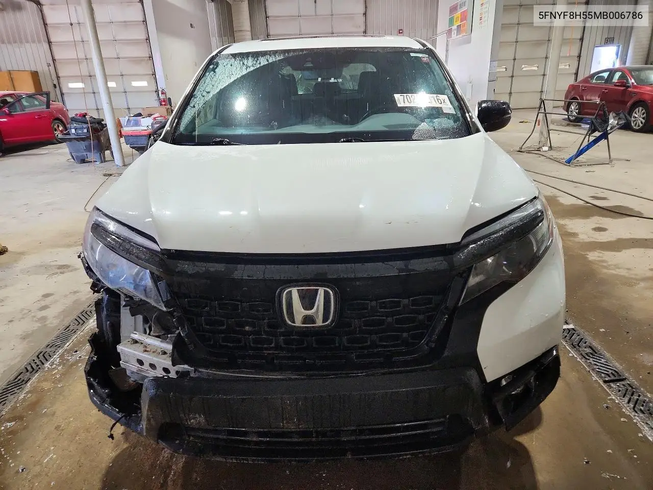 2021 HONDA PASSPORT VIN 5FNYF8H55MB006786 — фото 5