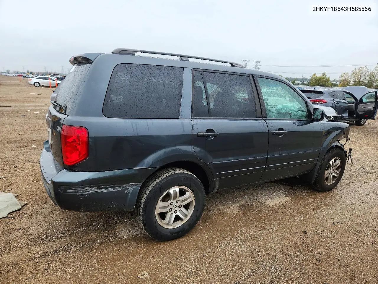 2003 HONDA PILOT VIN 2HKYF18543H585566 — фото 3
