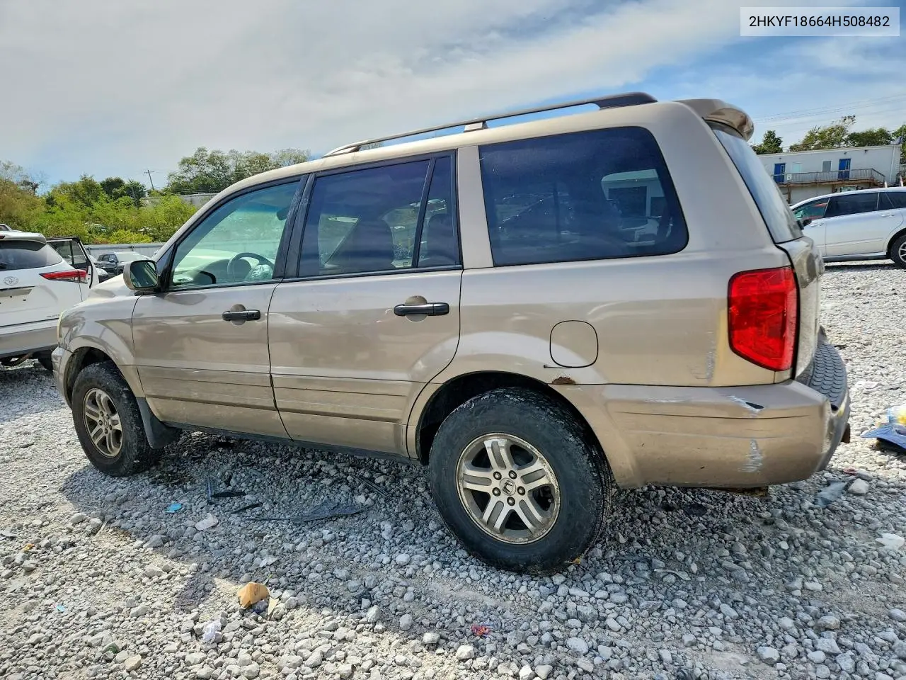 2004 HONDA PILOT VIN 2HKYF18664H508482 — фото 2