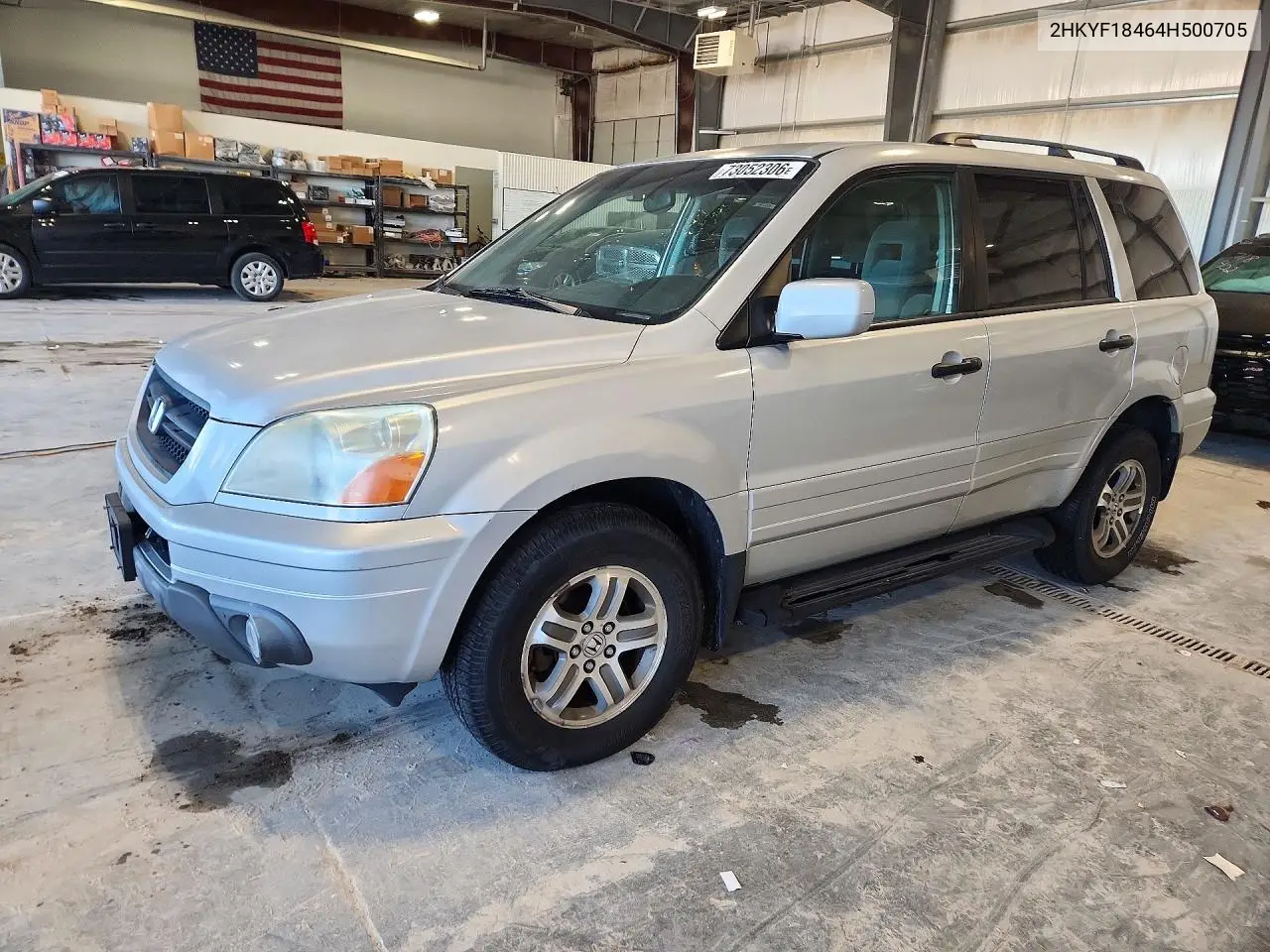 HONDA PILOT 2004, VIN 2HKYF18464H500705