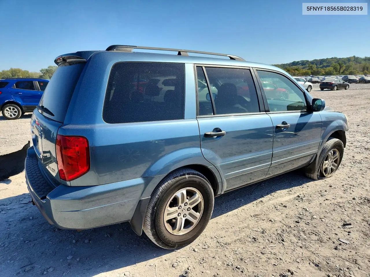 2005 HONDA PILOT VIN 5FNYF18565B028319 — фото 3