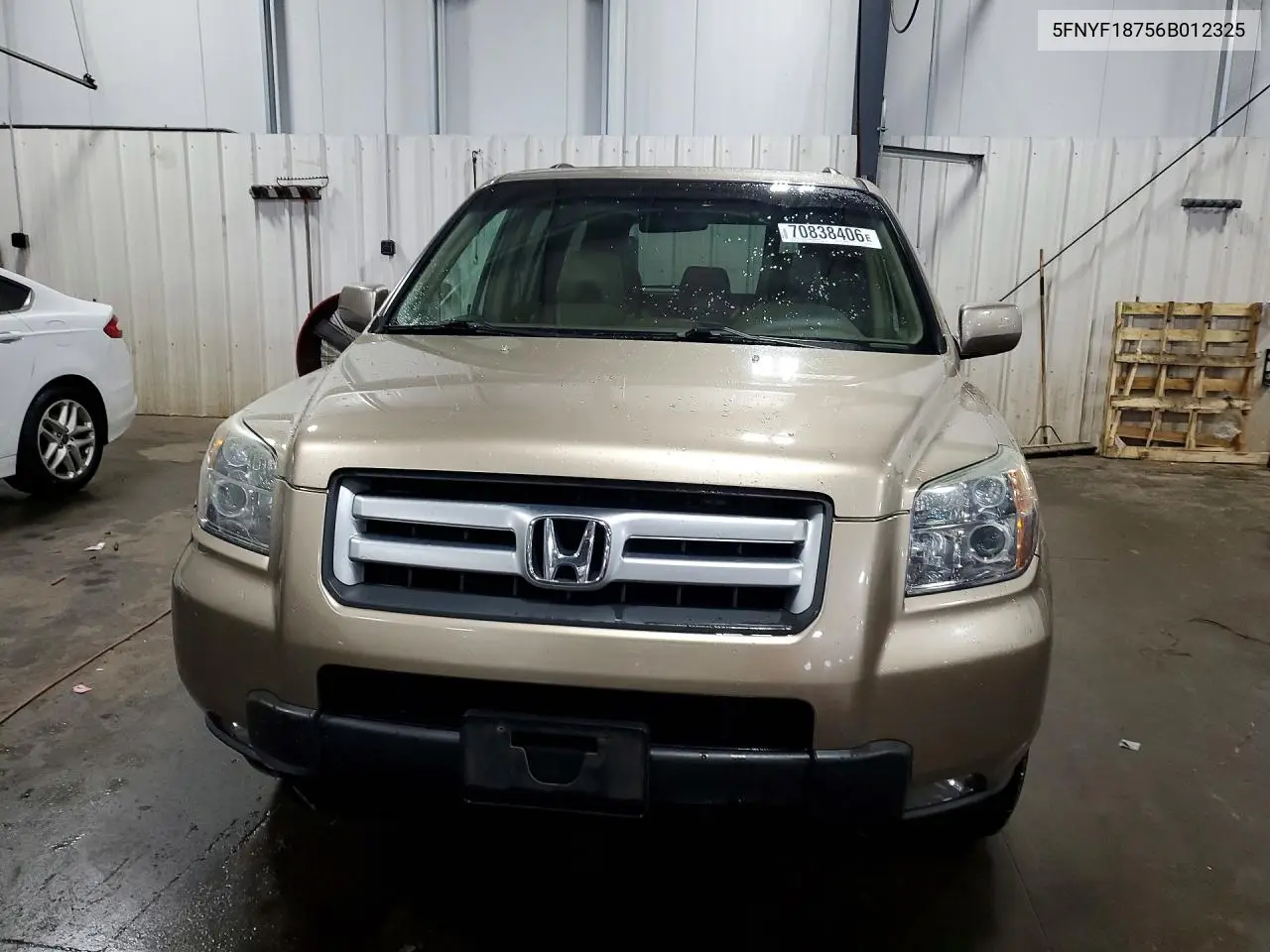 2006 HONDA PILOT VIN 5FNYF18756B012325 — фото 5