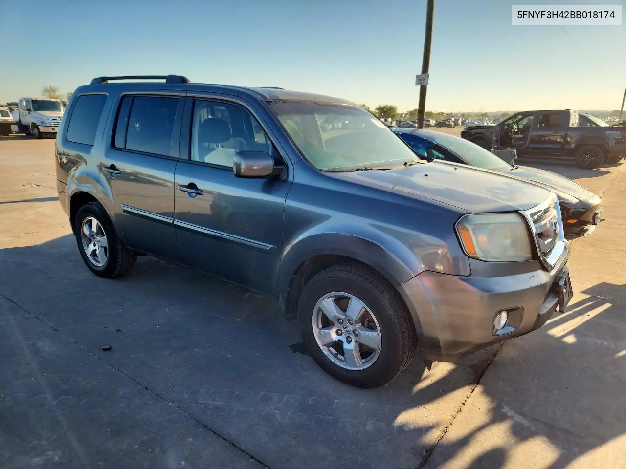 2011 HONDA PILOT VIN 5FNYF3H42BB018174 — фото 4