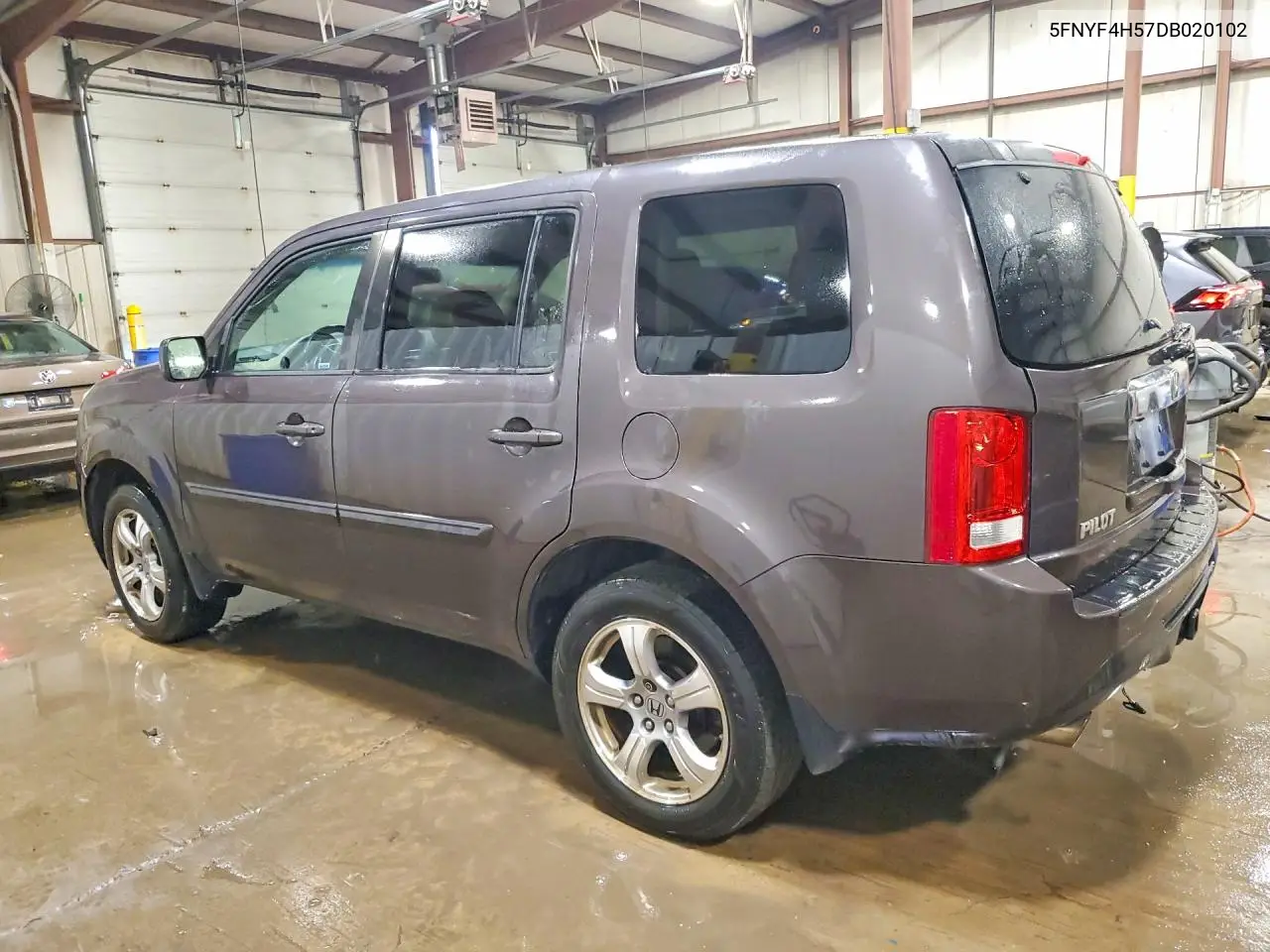 2013 HONDA PILOT VIN 5FNYF4H57DB020102 — фото 2