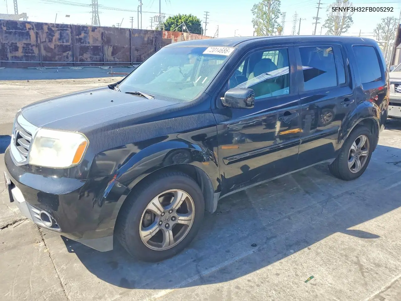HONDA PILOT 2015, VIN 5FNYF3H32FB005292