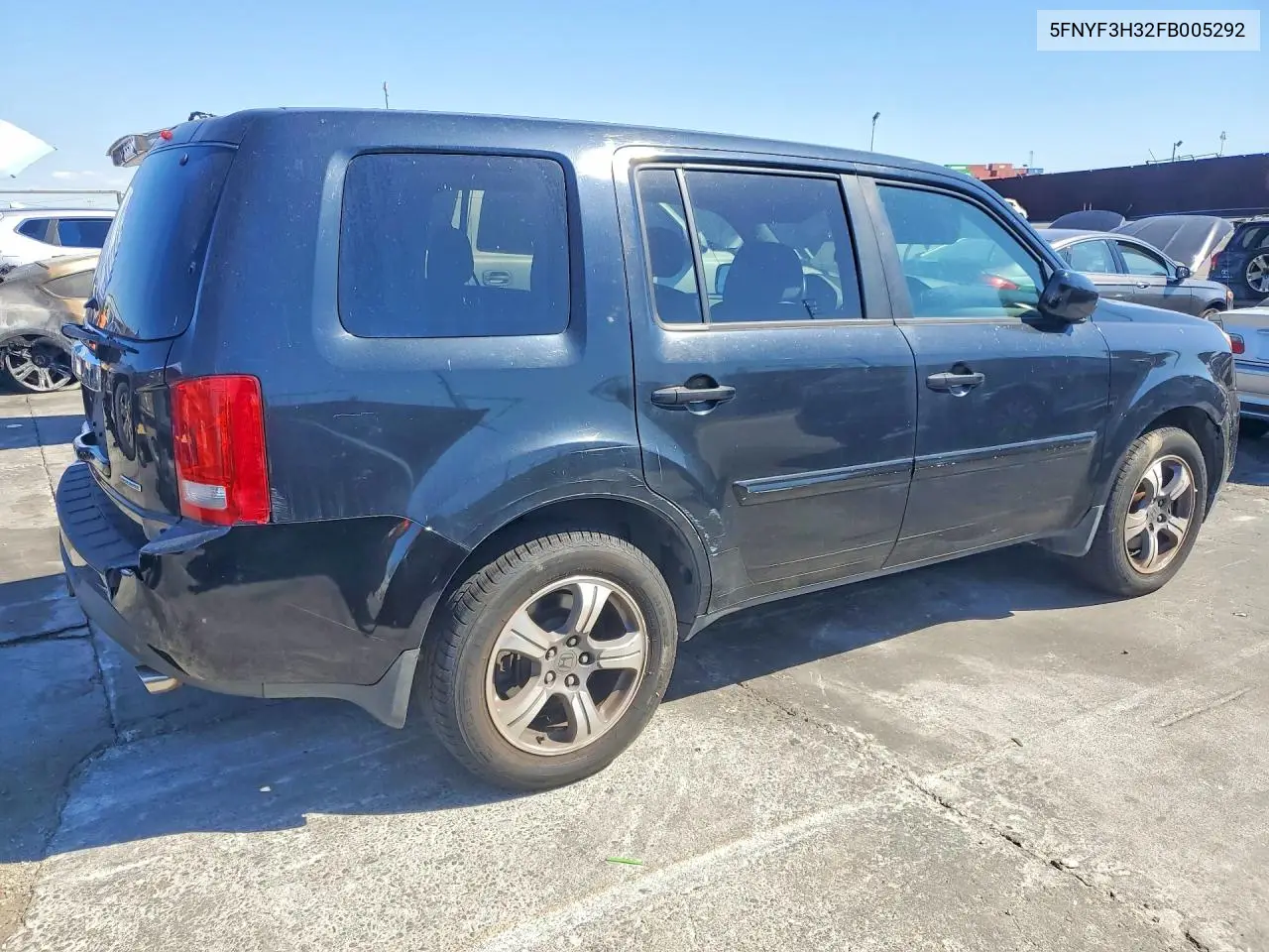 2015 HONDA PILOT VIN 5FNYF3H32FB005292 — фото 3