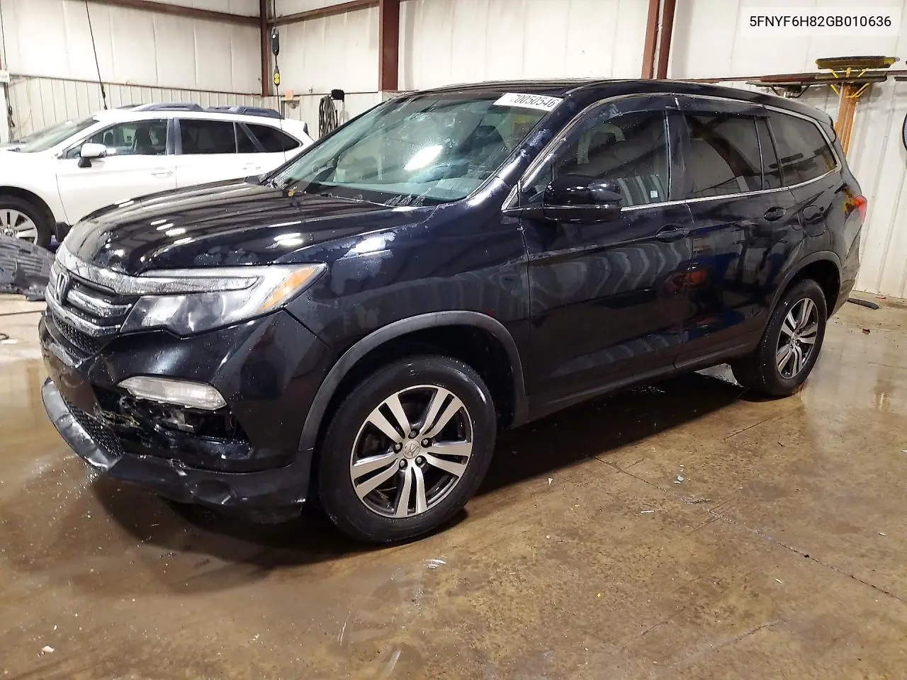 HONDA PILOT 2016, VIN 5FNYF6H82GB010636