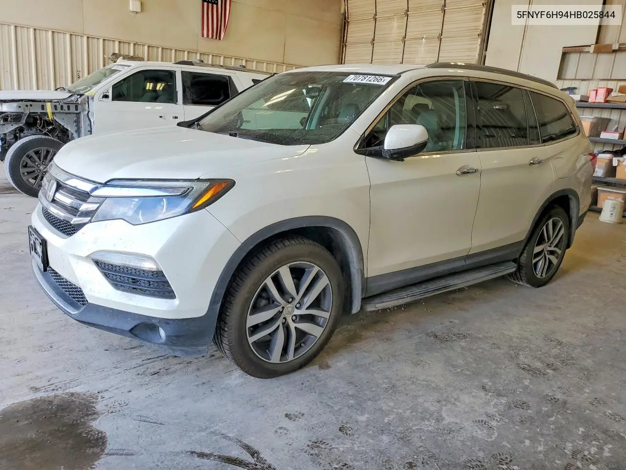 HONDA PILOT 2017, VIN 5FNYF6H94HB025844