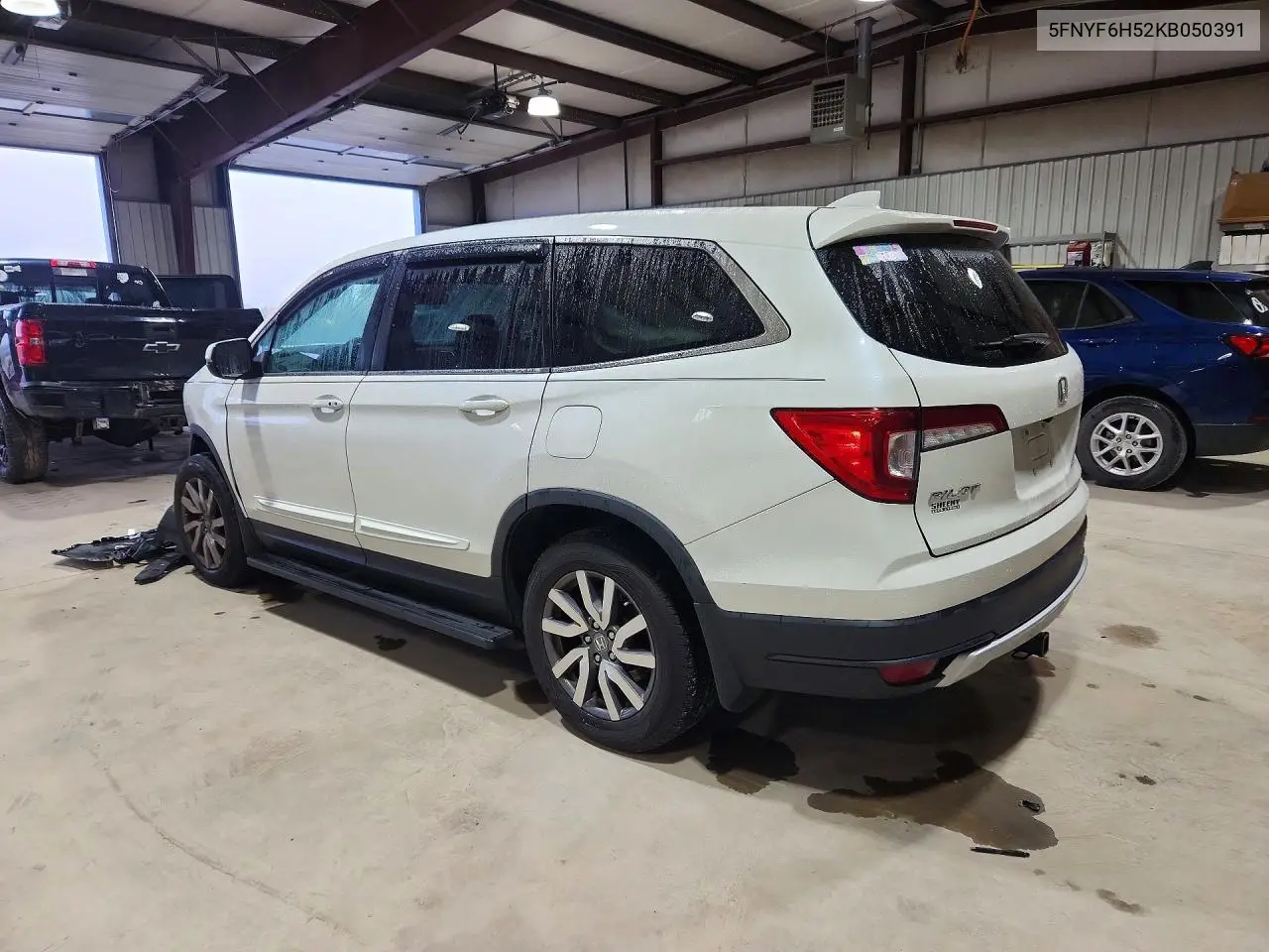 2019 HONDA PILOT VIN 5FNYF6H52KB050391 — фото 2
