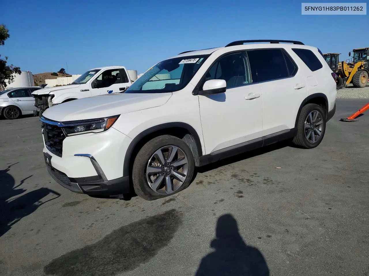 HONDA PILOT 2023, VIN 5FNYG1H83PB011262