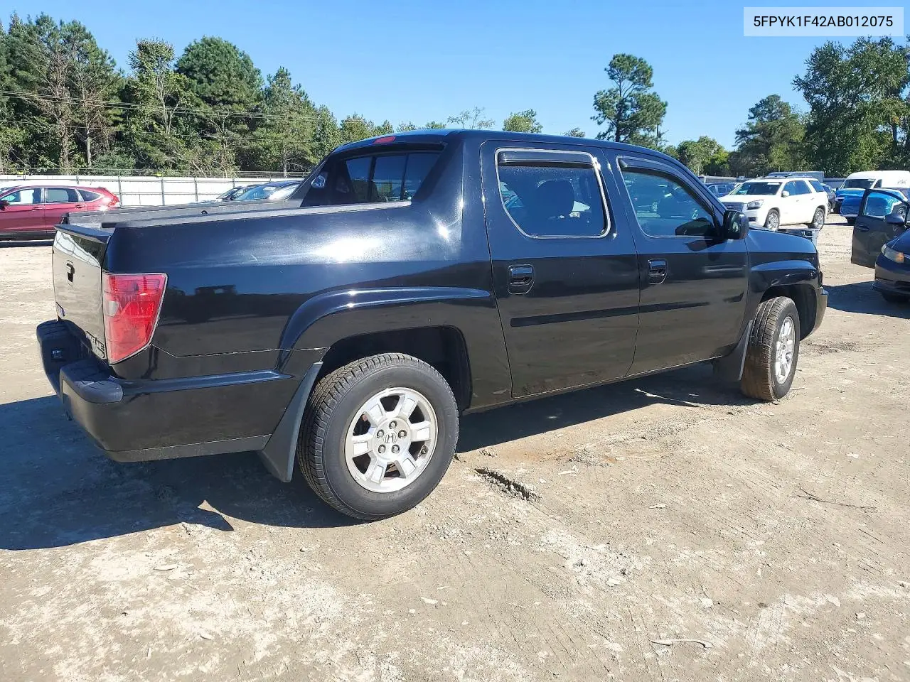 2010 HONDA RIDGELINE VIN 5FPYK1F42AB012075 — фото 3