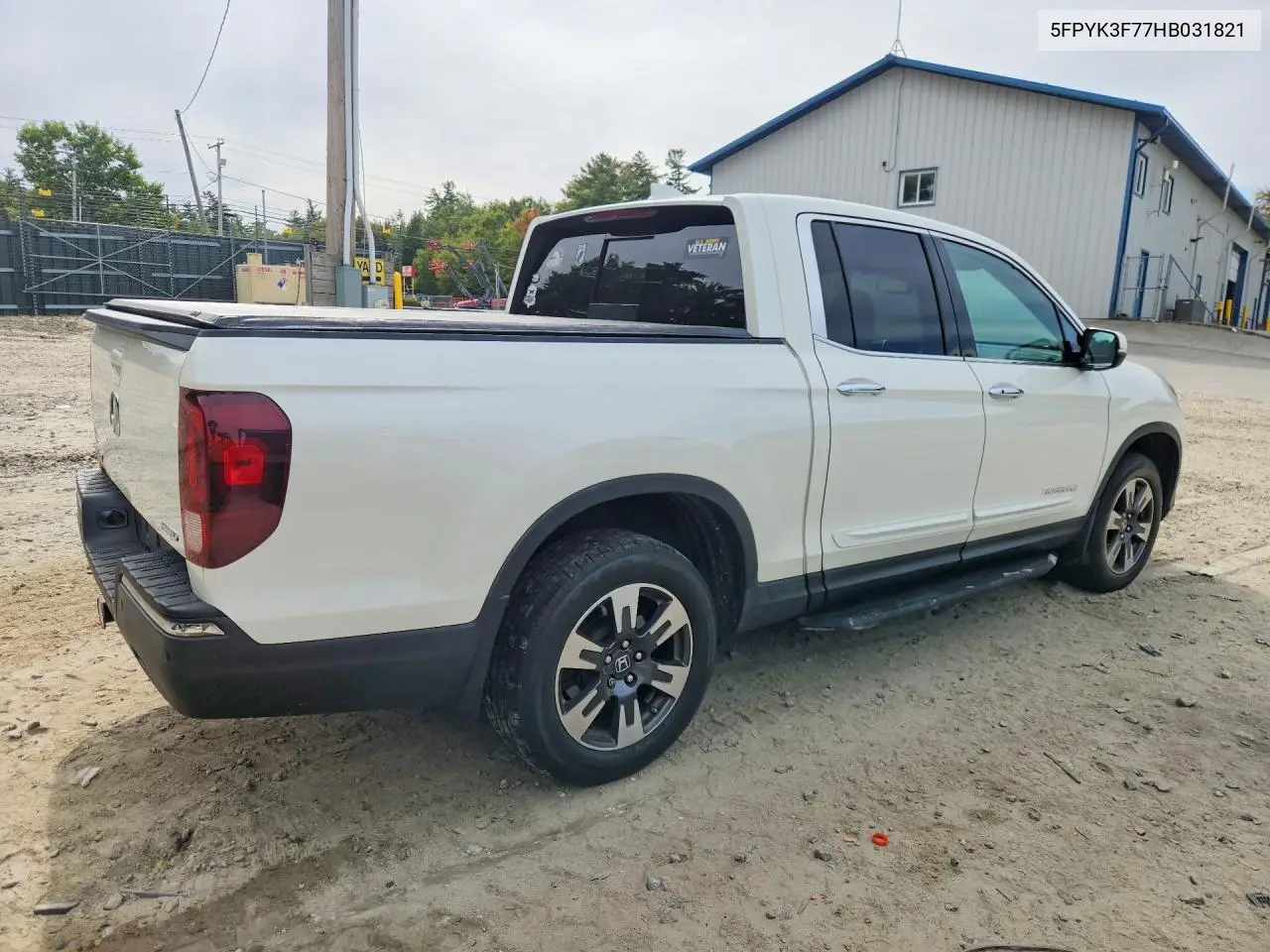 2017 HONDA RIDGELINE VIN 5FPYK3F77HB031821 — фото 3