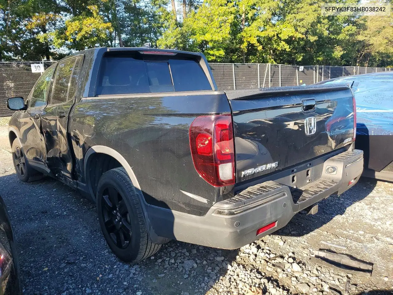 2017 HONDA RIDGELINE VIN 5FPYK3F83HB038242 — фото 2