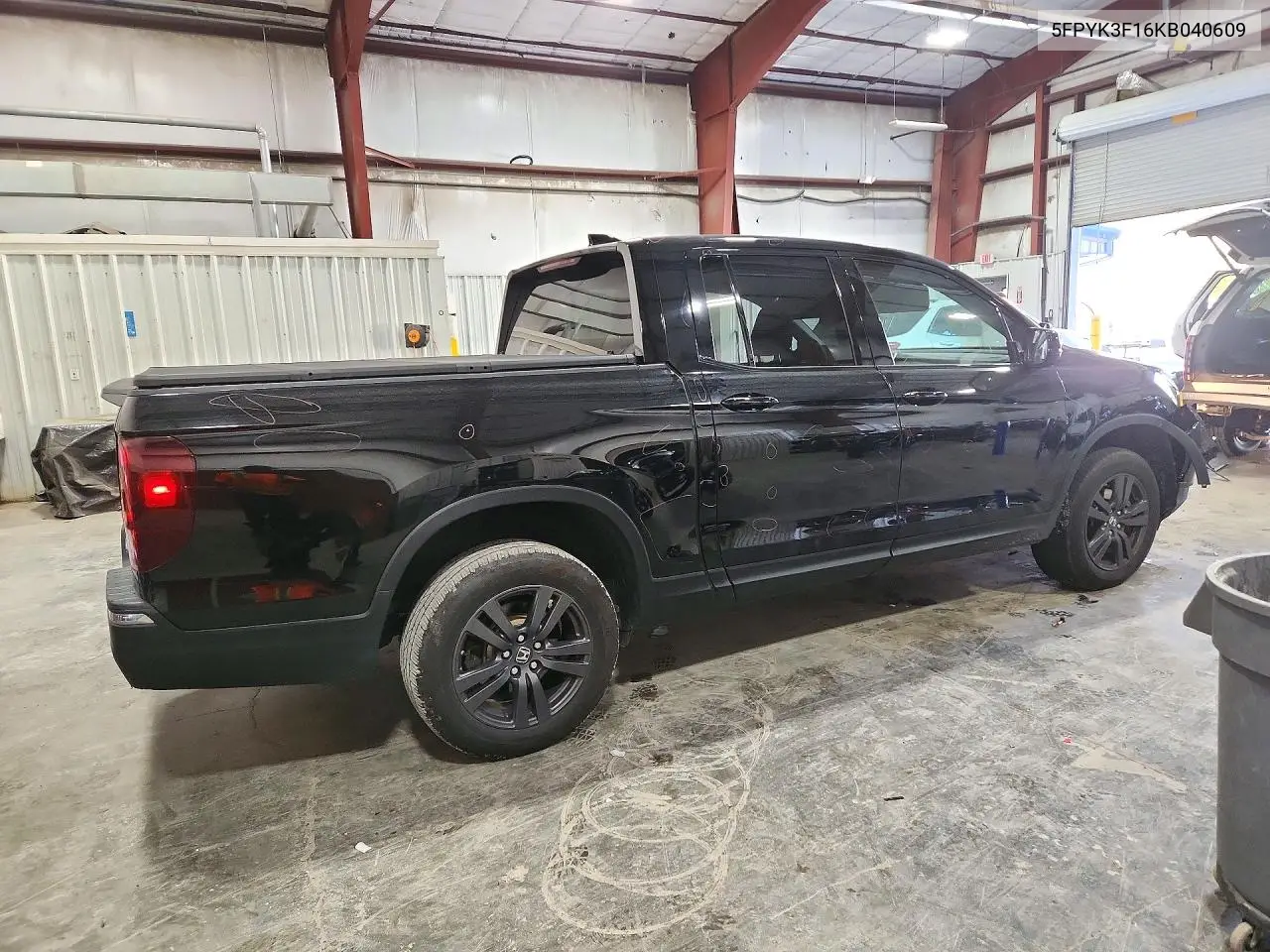 2019 HONDA RIDGELINE VIN 5FPYK3F16KB040609 — фото 3