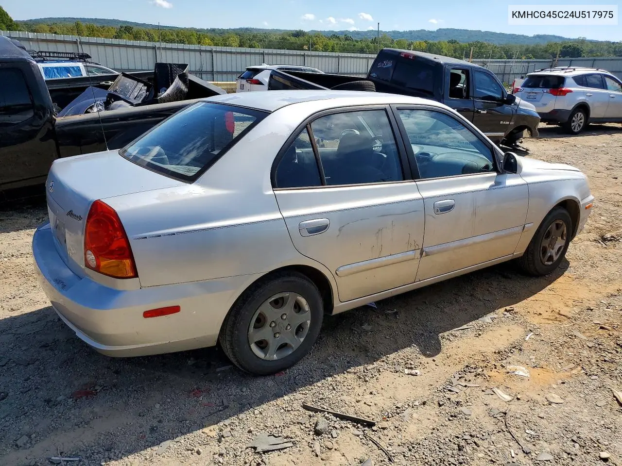 2004 HYUNDAI ACCENT VIN KMHCG45C24U517975 — фото 3
