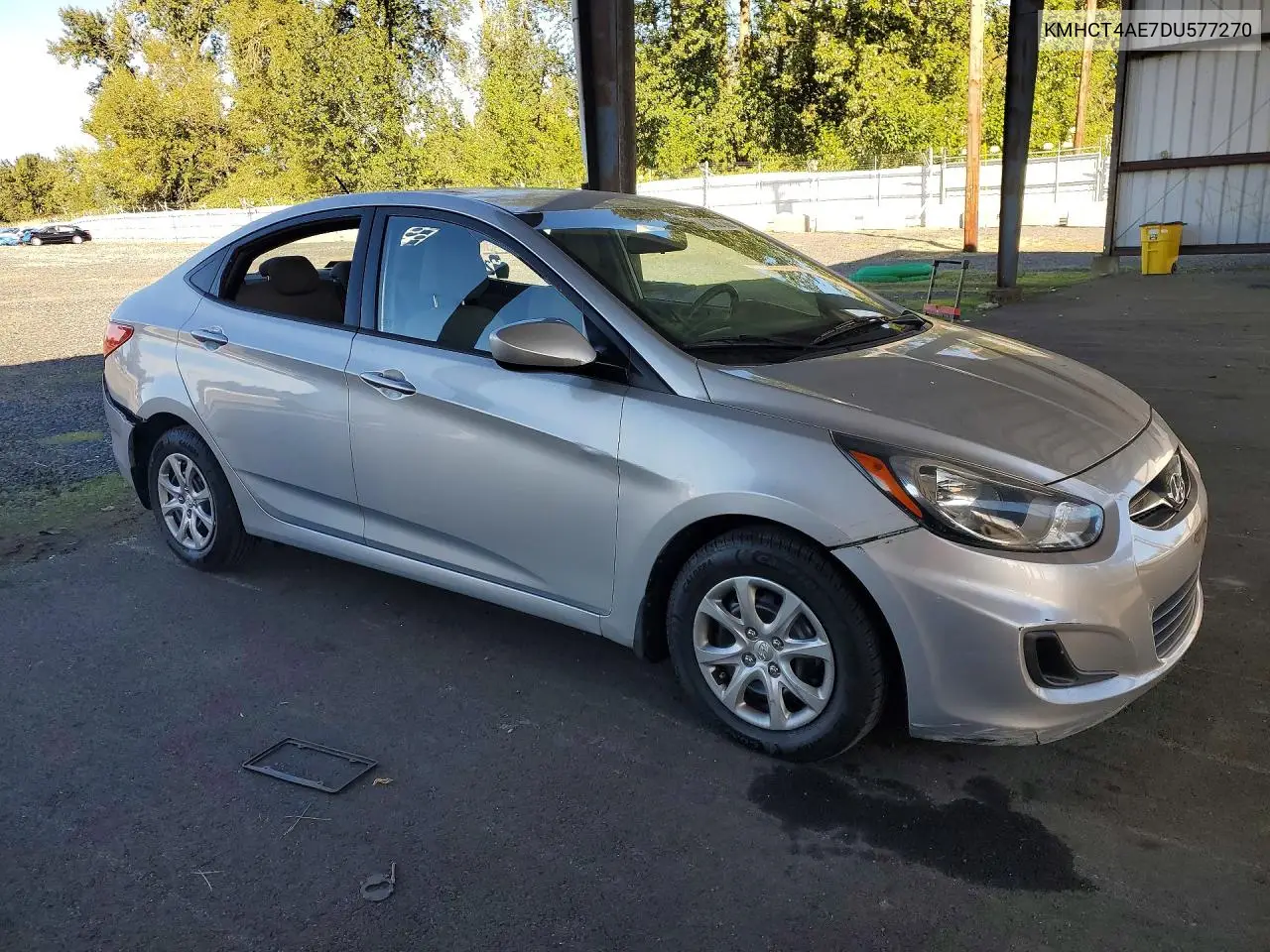 2013 HYUNDAI ACCENT VIN KMHCT4AE7DU577270 — фото 4