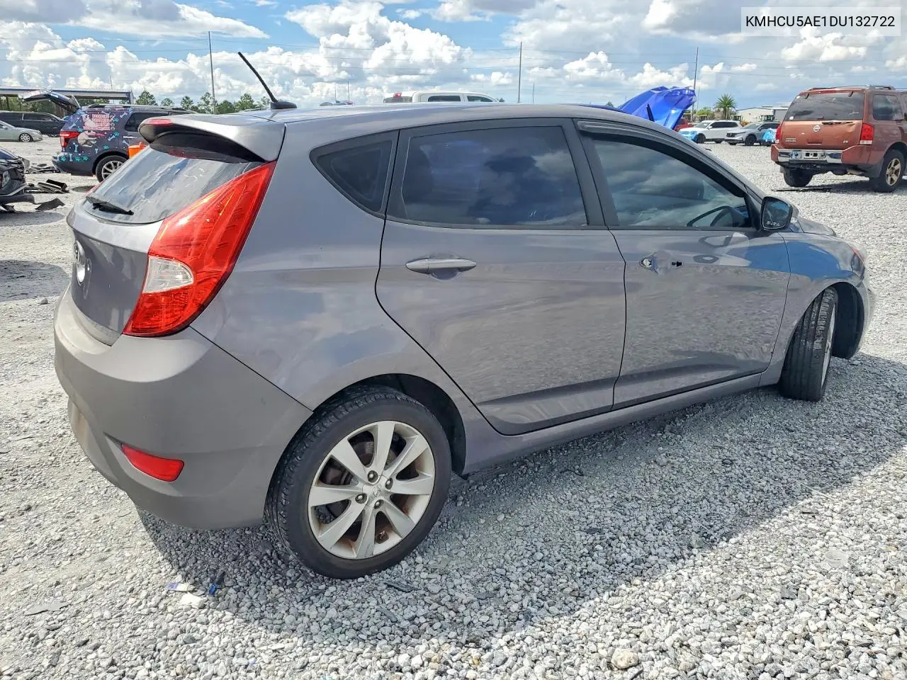 2013 HYUNDAI ACCENT VIN KMHCU5AE1DU132722 — фото 3