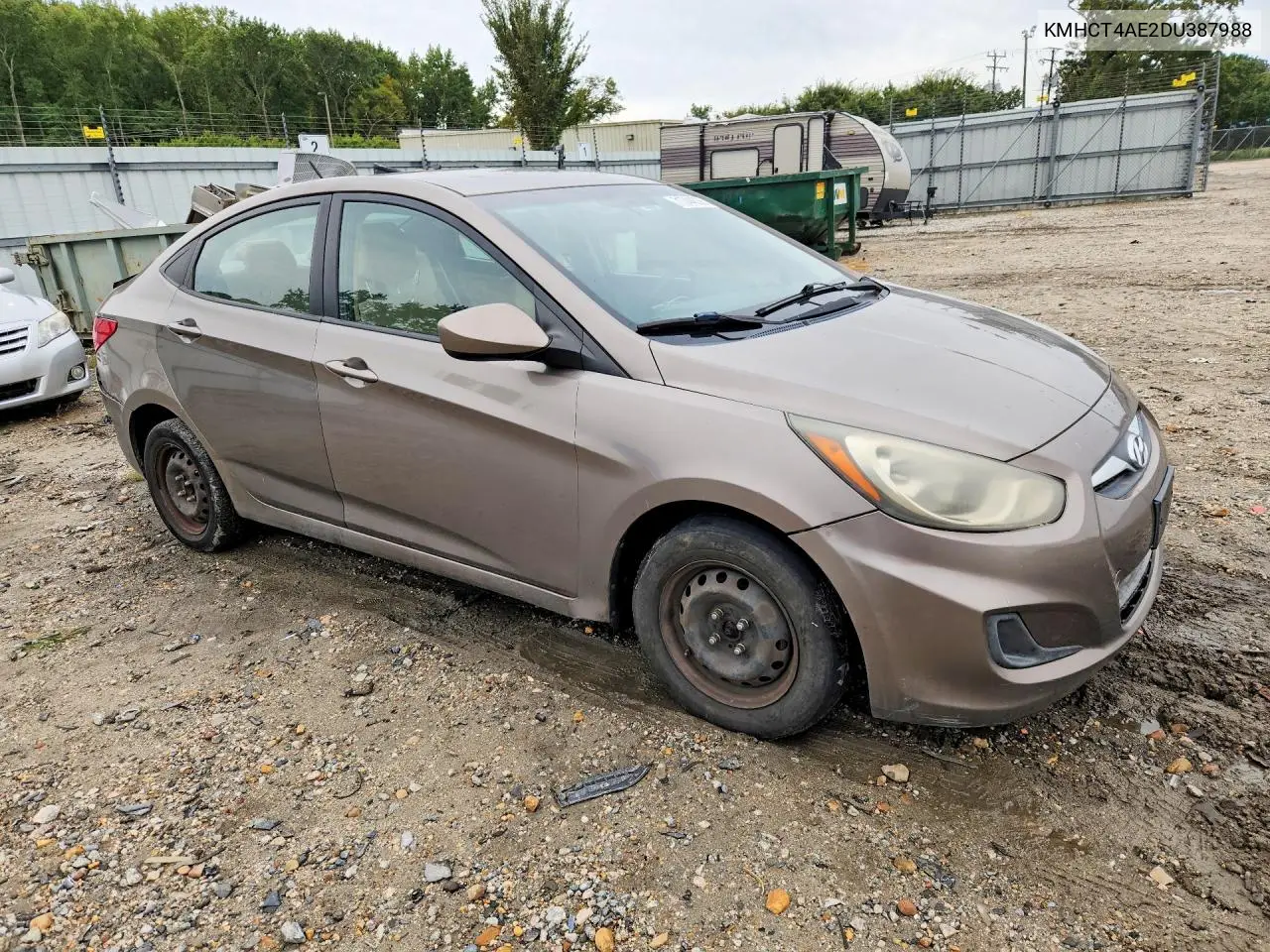 2013 HYUNDAI ACCENT VIN KMHCT4AE2DU387988 — фото 4