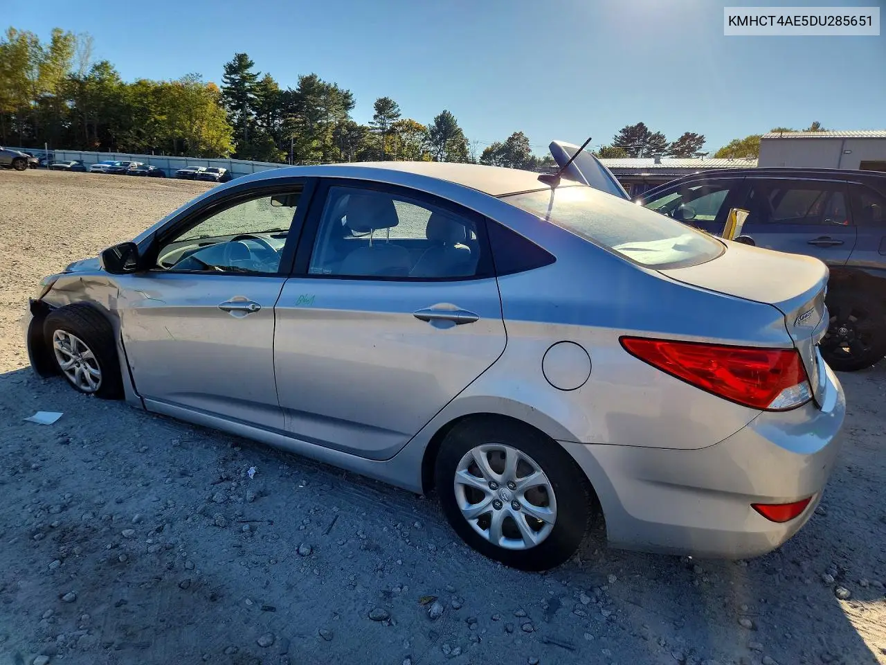 2013 HYUNDAI ACCENT VIN KMHCT4AE5DU285651 — фото 2
