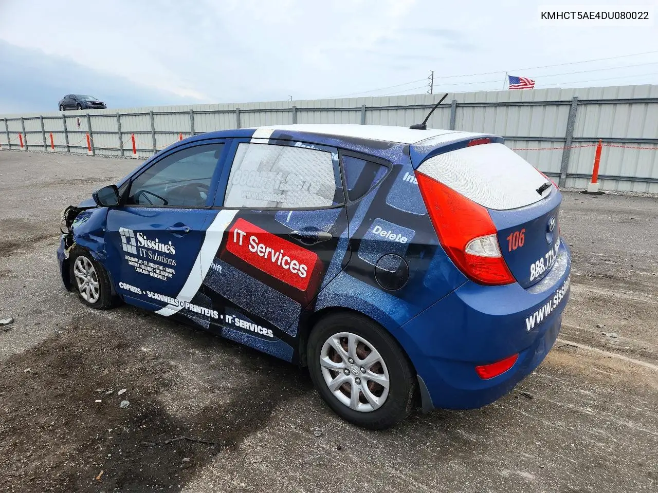2013 HYUNDAI ACCENT VIN KMHCT5AE4DU080022 — фото 2