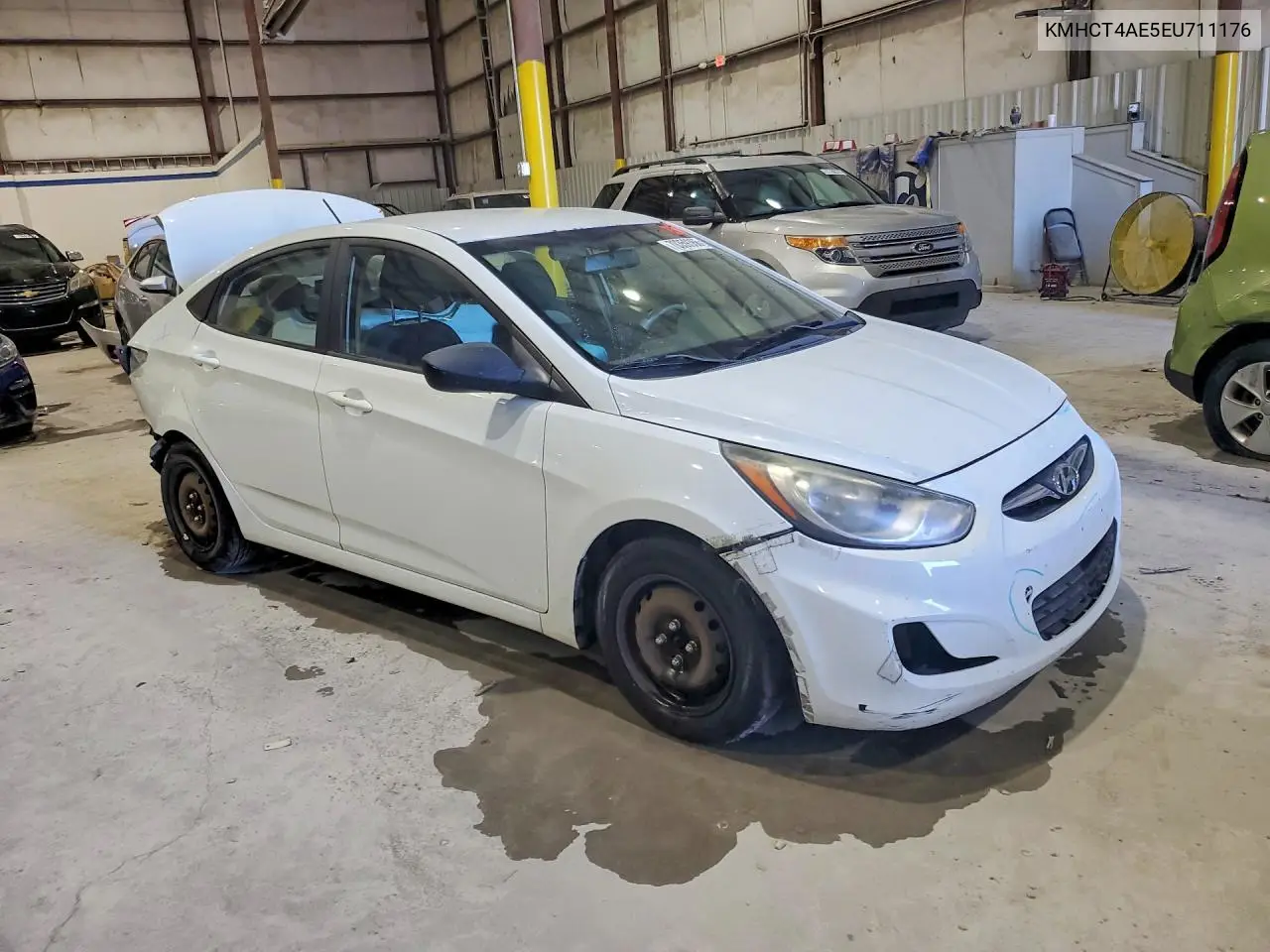 2014 HYUNDAI ACCENT VIN KMHCT4AE5EU711176 — фото 4