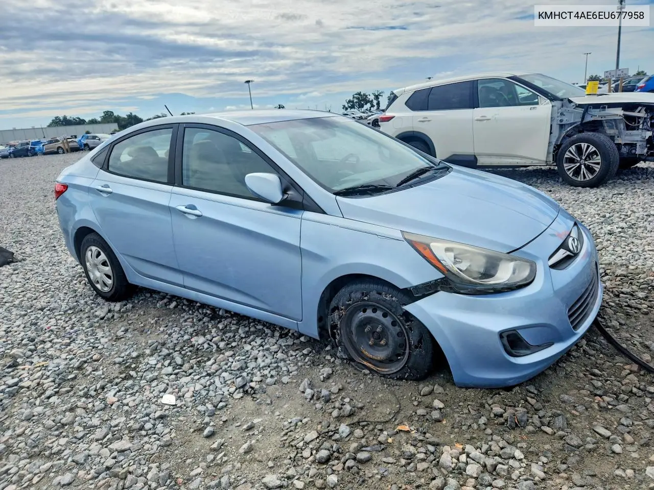 2014 HYUNDAI ACCENT VIN KMHCT4AE6EU677958 — фото 4