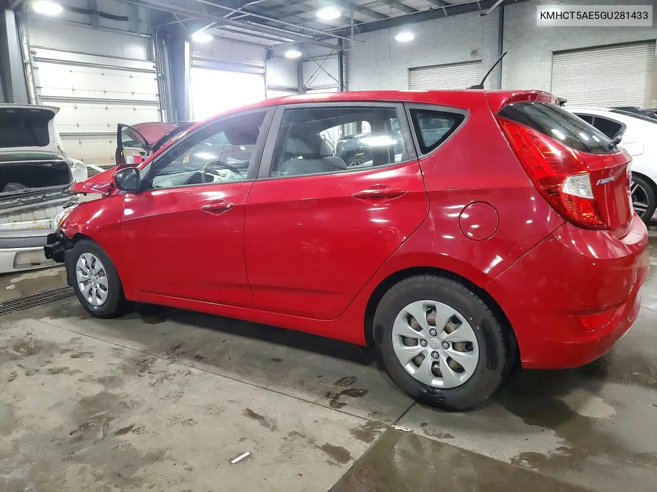 2016 HYUNDAI ACCENT VIN KMHCT5AE5GU281433 — фото 2