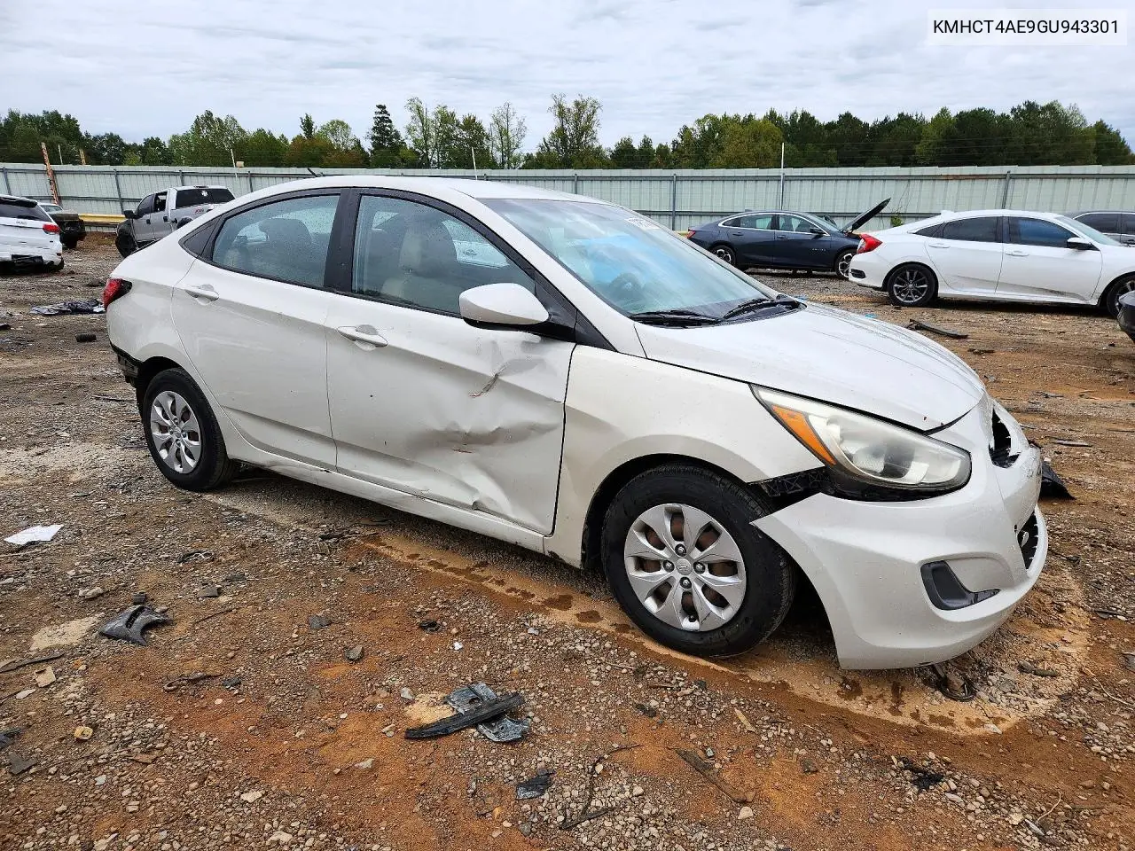 2016 HYUNDAI ACCENT VIN KMHCT4AE9GU943301 — фото 4